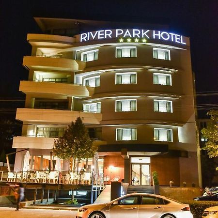 Hotel River Park Клуж-Напока Екстериор снимка